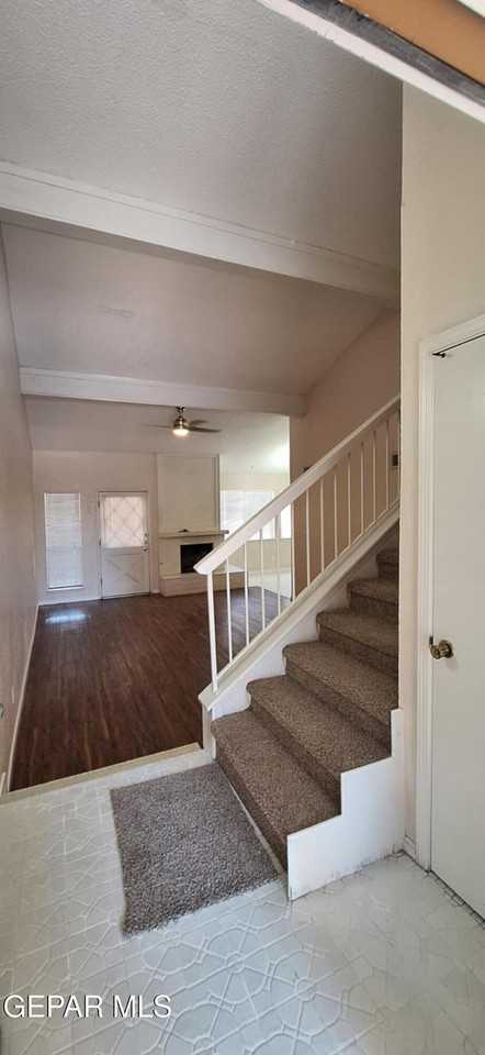 6617 Dawn Dr #C - Photo 2 of 35