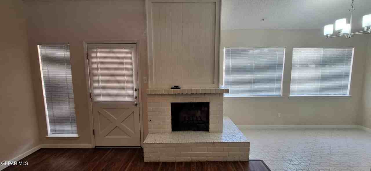 6617 Dawn Dr #C - Photo 5 of 35