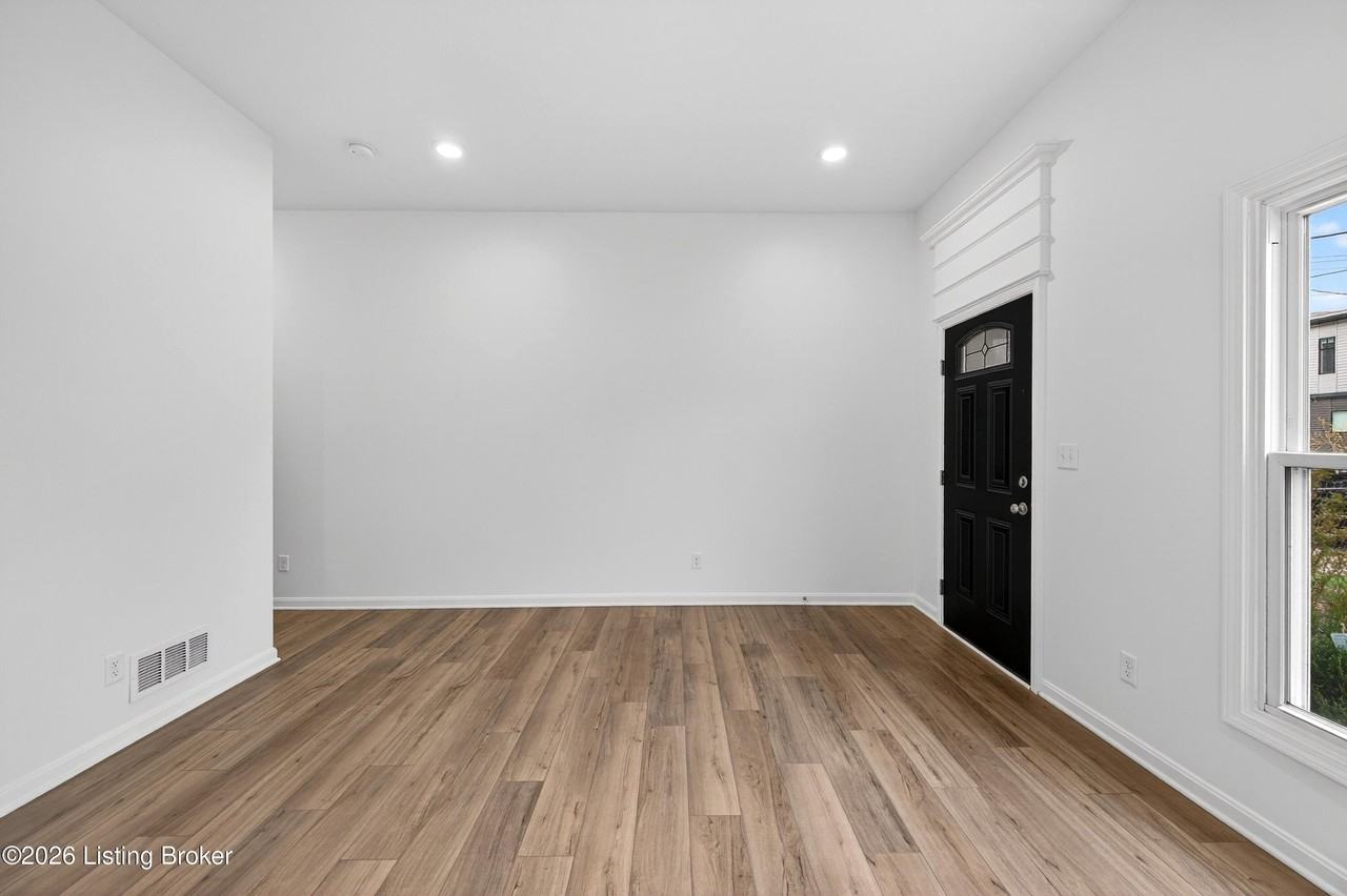 508 Lilly Ave - Photo 7 of 29