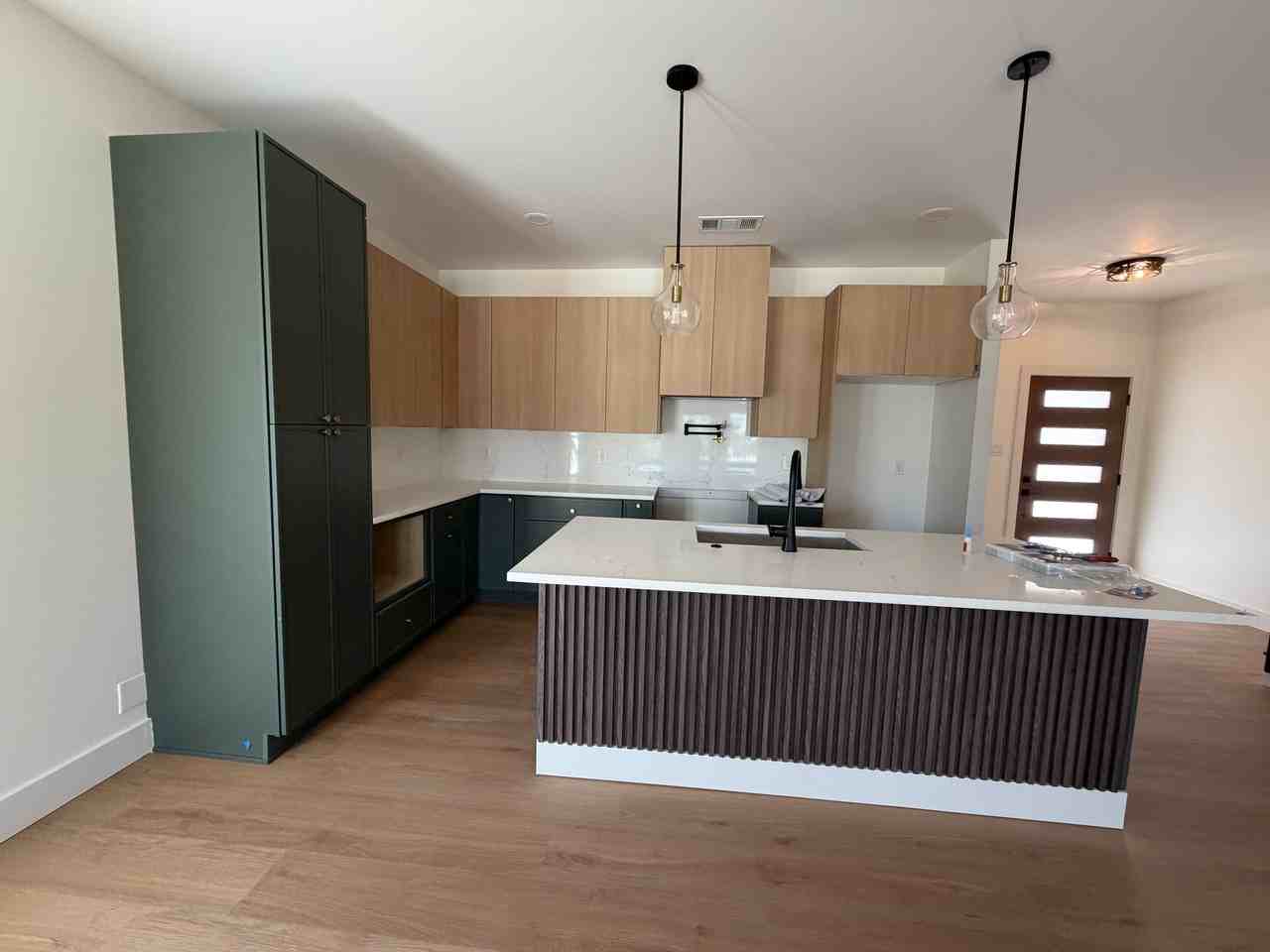 2306 E 11th St #2306 - Photo 4 of 14
