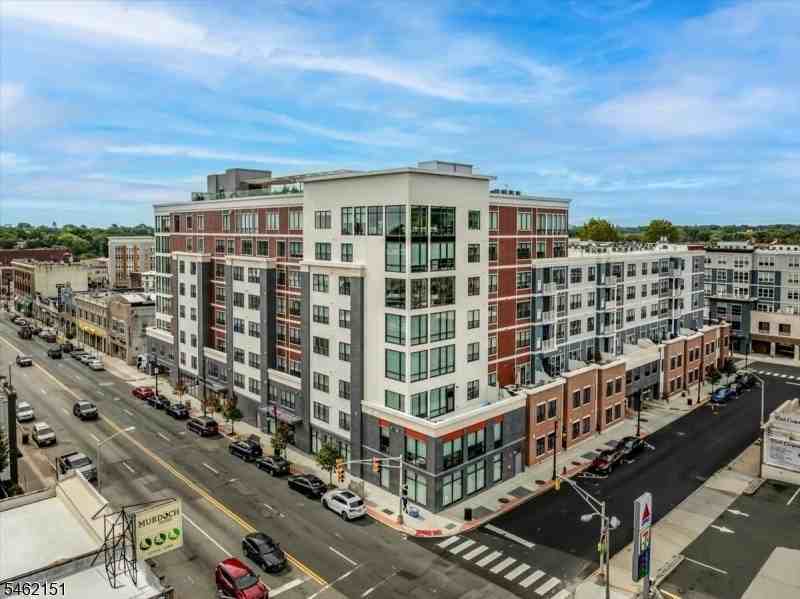 10 Ward St #102
