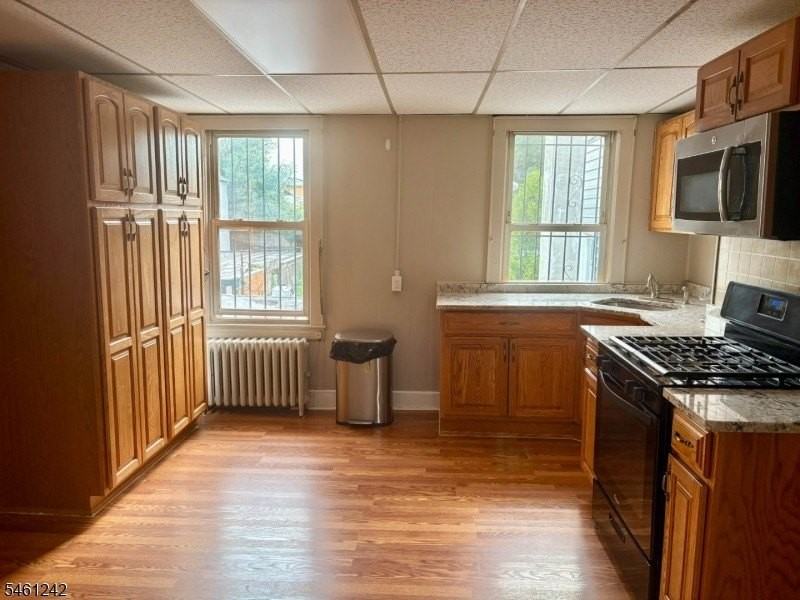 201 Clinton Ave - Photo 2 of 13