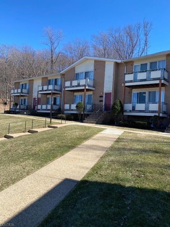 156 Us Highway 46 #20 - Photo 2 of 10