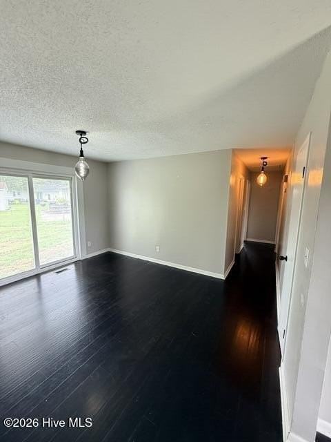306 Tallpine Rd - Photo 6 of 16