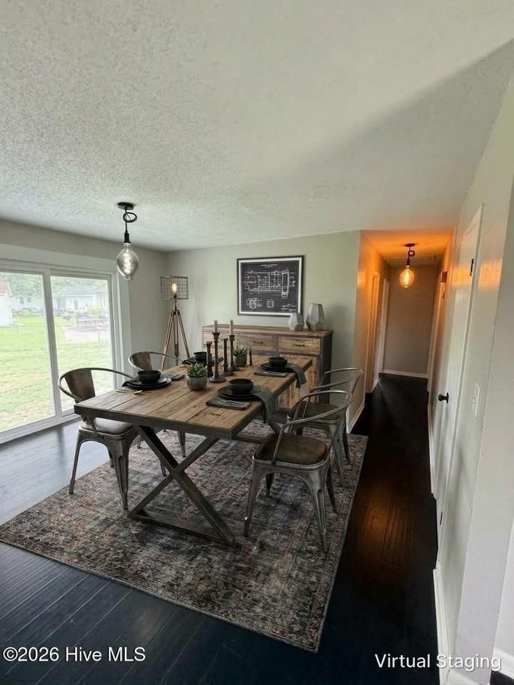 306 Tallpine Rd - Photo 7 of 16