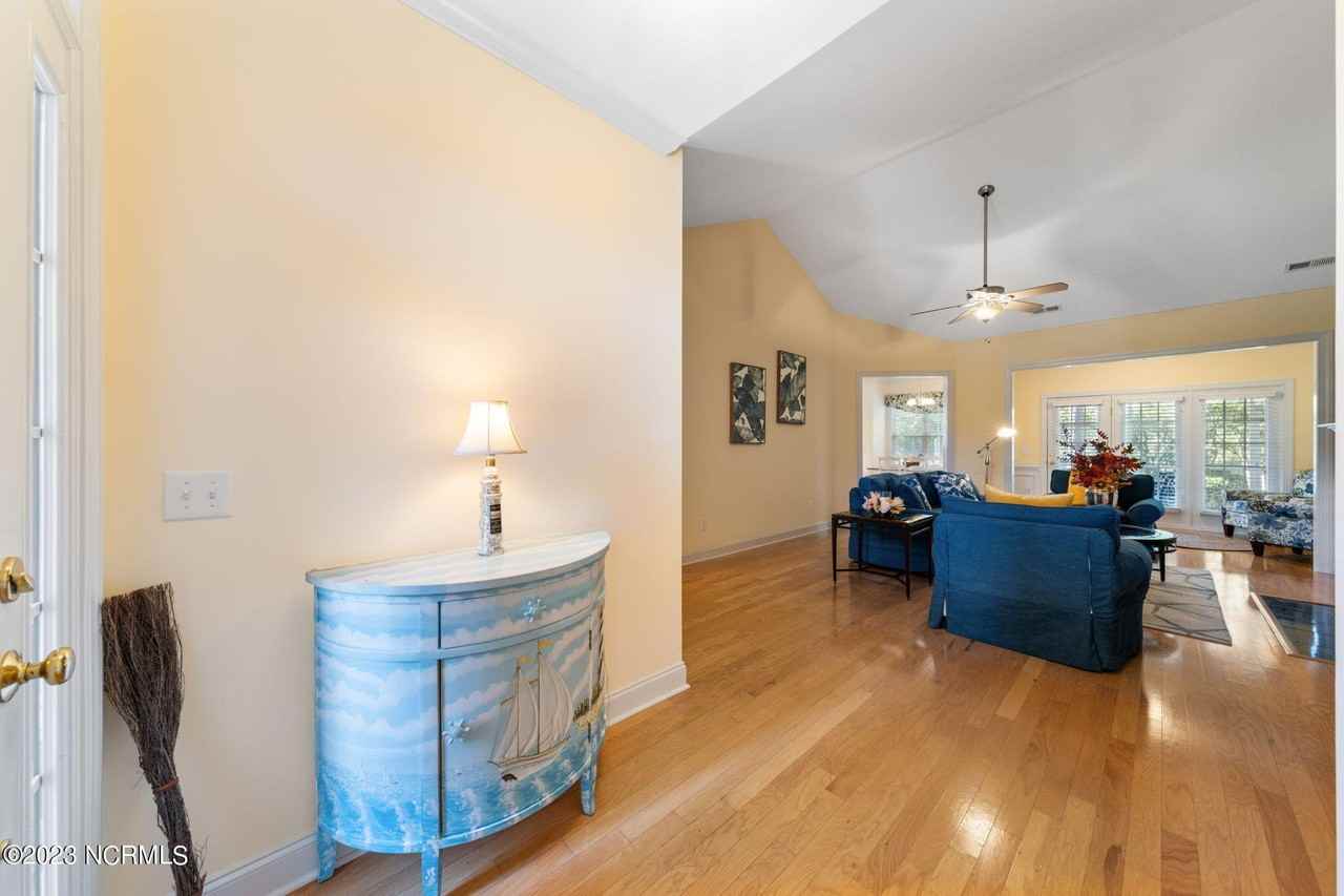 4103 Lark Bunting Ct Se - Photo 4 of 30