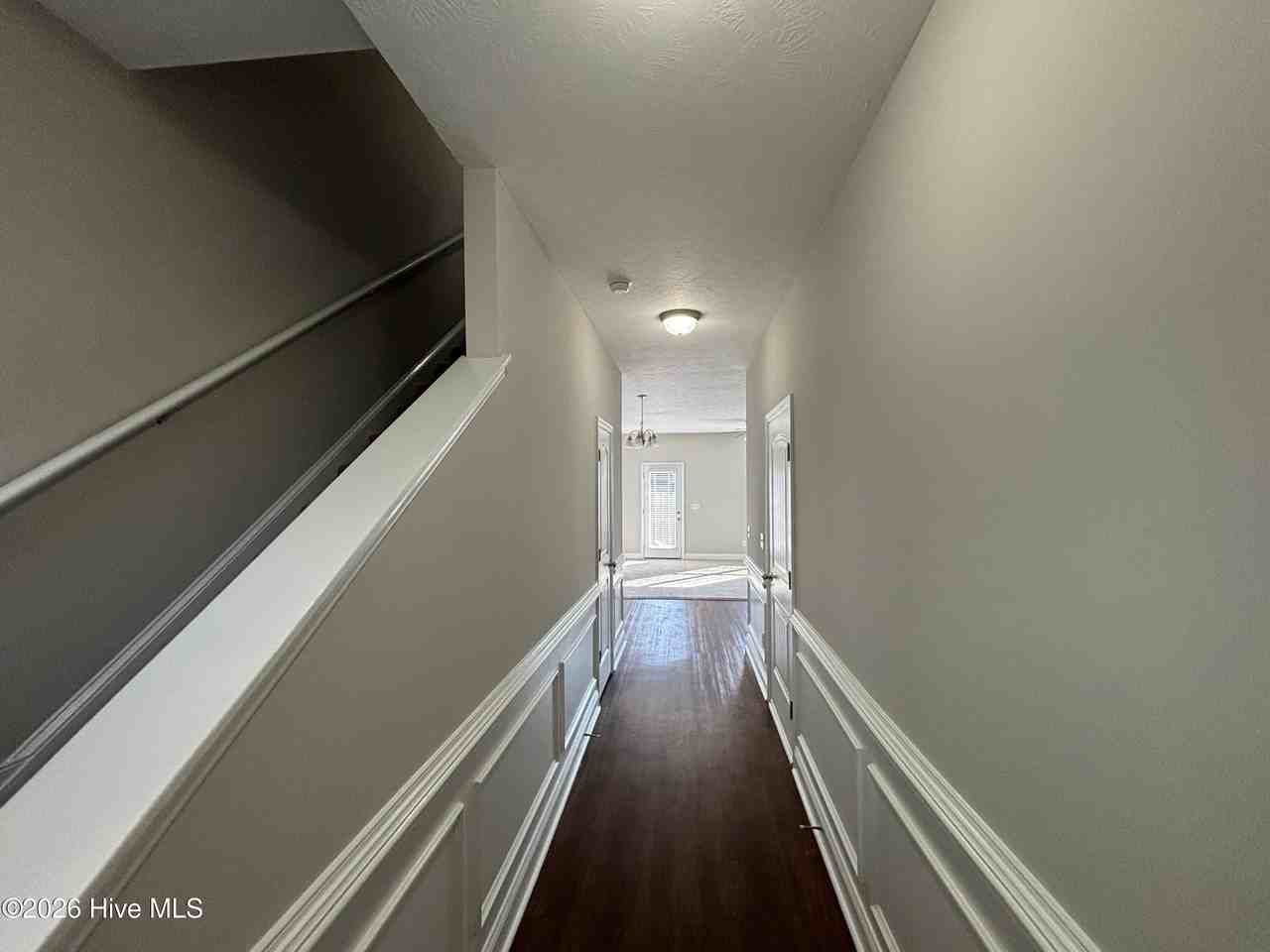 814 Benelli Ln - Photo 2 of 14