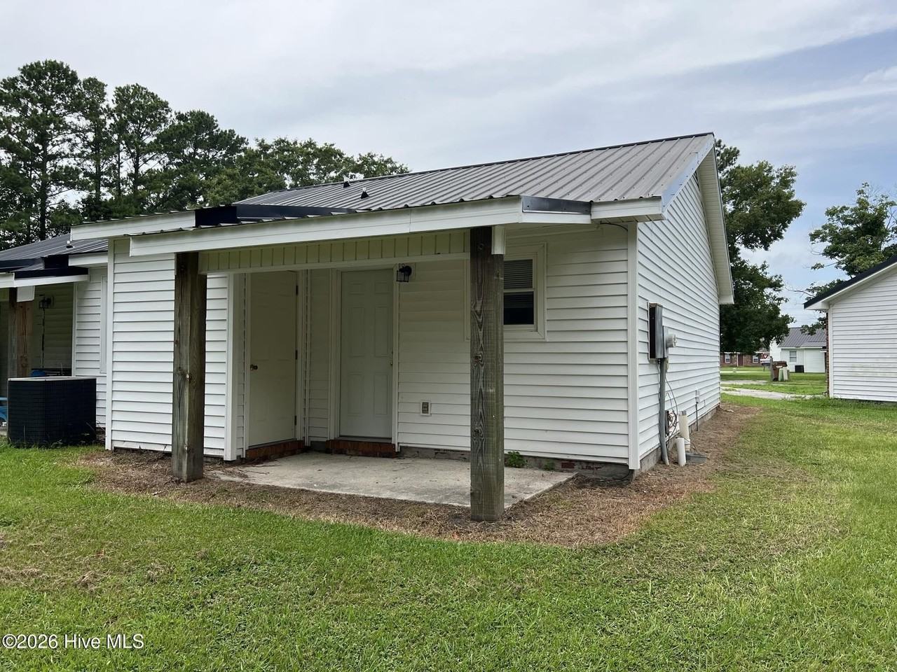 1711 Wine Press Ct - Photo 7 of 7