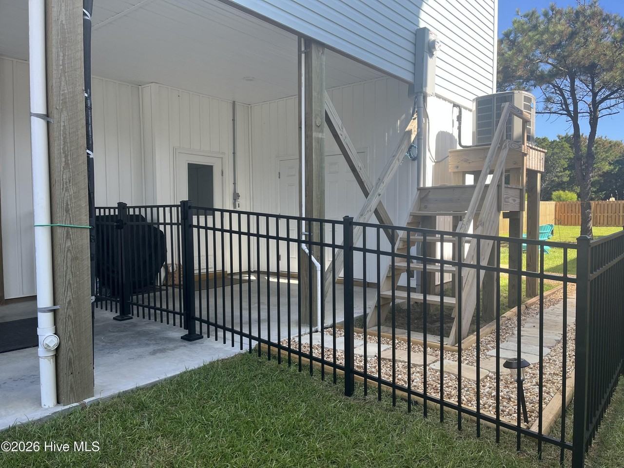 150 Sea Gull Ln #8A - Photo 2 of 21