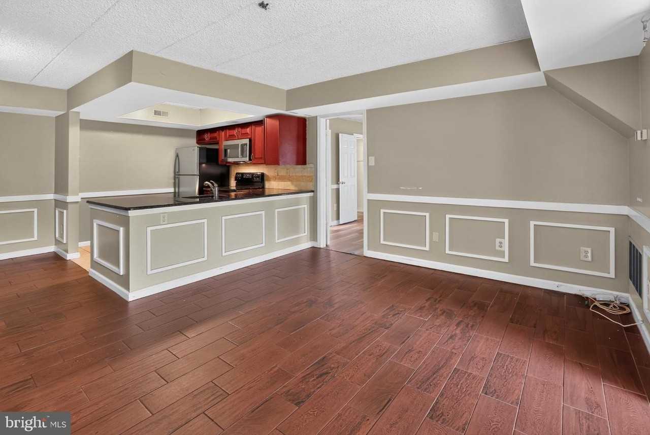 702 Deer Run - Photo 7 of 26