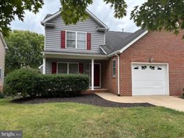 featured image of 2040 Stoneleigh Dr