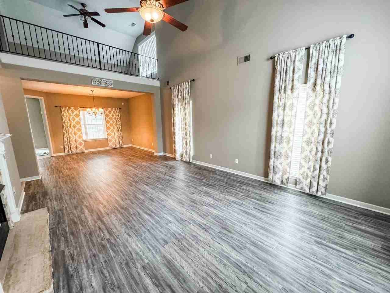 10471 Ashboro Dr - Photo 4 of 11