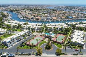 featured image of 16084 Fame Cir