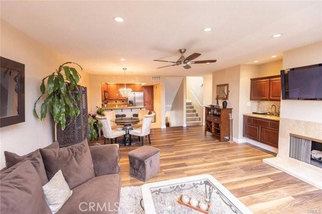 16084 Fame Cir - Photo 4 of 8