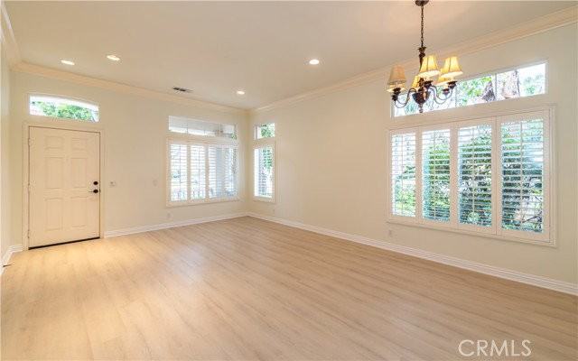 58 Oakhurst Rd - Photo 4 of 8