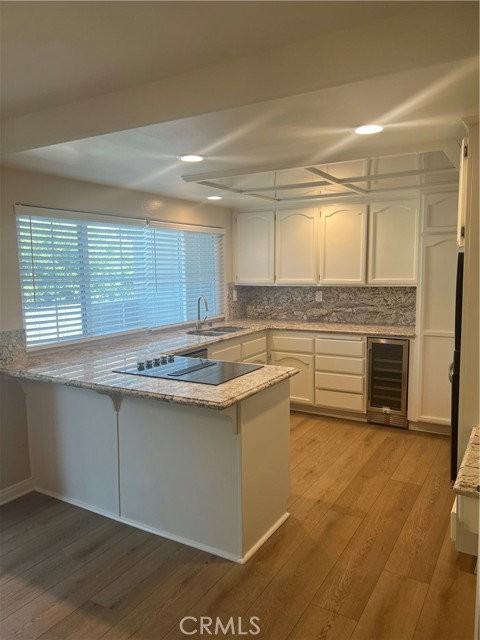 19228 Seabrook Ln - Photo 7 of 8