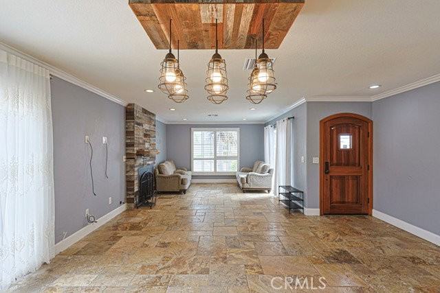 15001 Victoria Ln - Photo 7 of 8