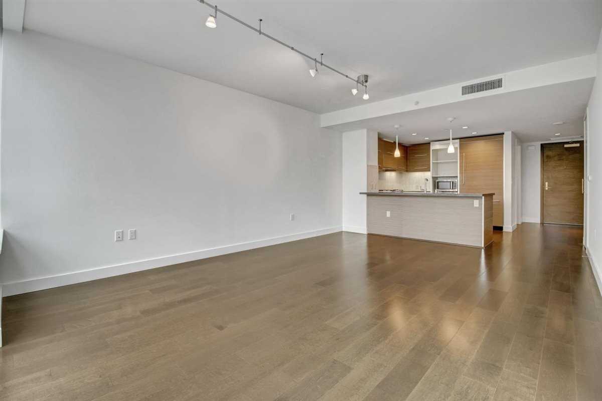 435 China Basin St #421 - Photo 3 of 37