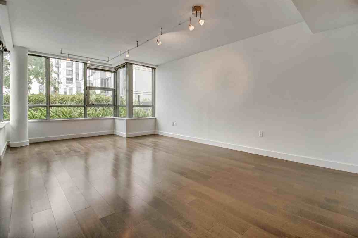 435 China Basin St #421 - Photo 6 of 37