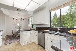 5625 Cambridge Way #203 - Photo 2 of 8