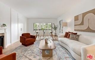 5625 Cambridge Way #203 - Photo 4 of 8
