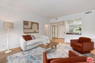 5625 Cambridge Way #203 - Photo 6 of 8