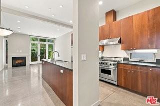 744 Marine St - Photo 3 of 8