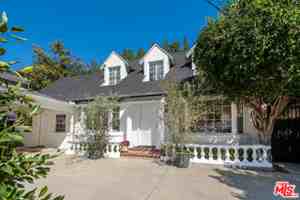 featured image of 1664 Benedict Canyon Dr