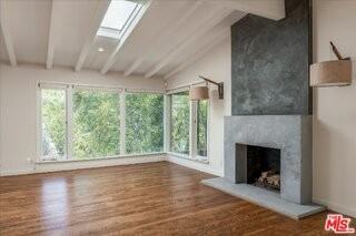 2412 Canyon Oak Dr - Photo 3 of 8