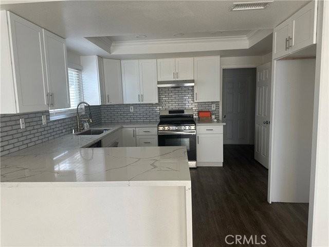 20410 Seton Hill Dr - Photo 4 of 7