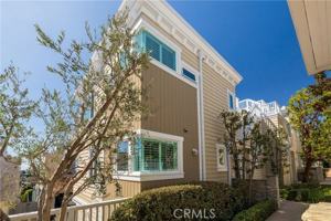 featured image of 733 21st St