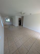 225 Nw 53rd St #R - Photo 1 of 1