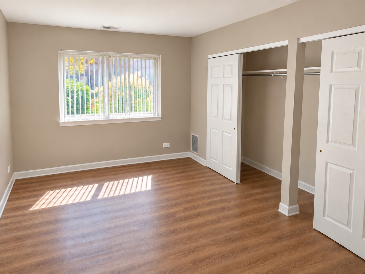 2121 S. Wolf Road - Photo 4 of 8