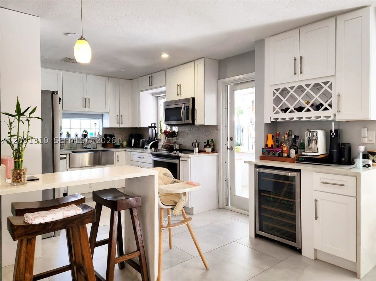 3602 Ne 18th Ave - Photo 4 of 27