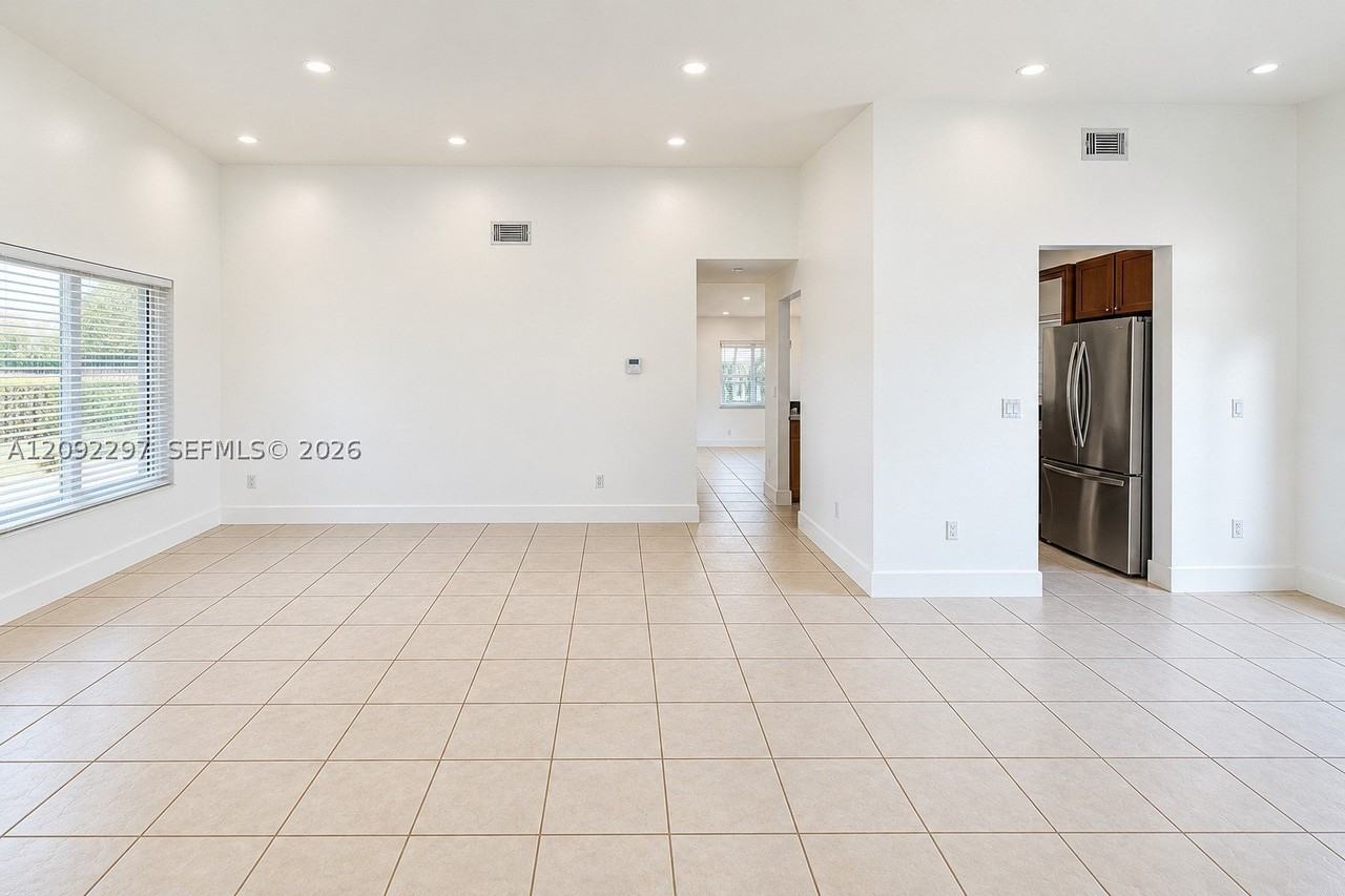 11655 Sw 50th St - Photo 3 of 29