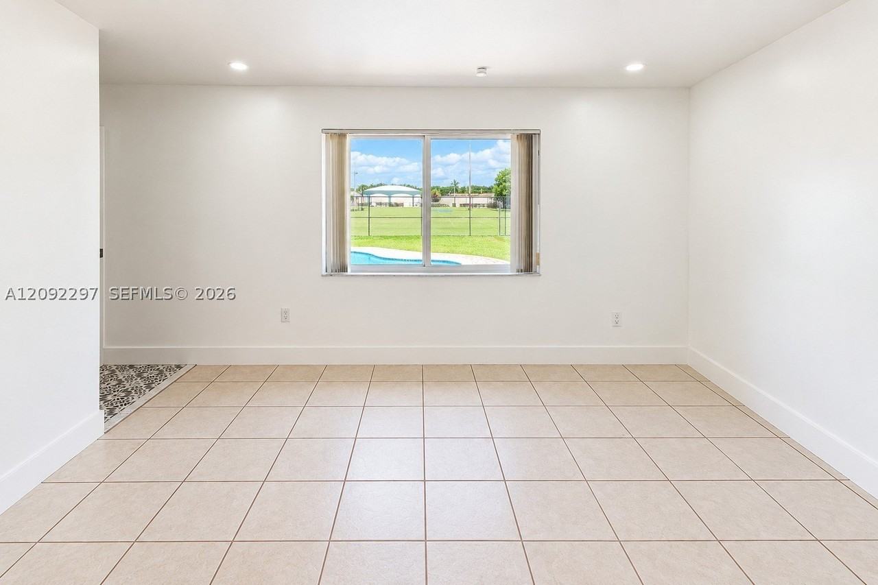 11655 Sw 50th St - Photo 6 of 29