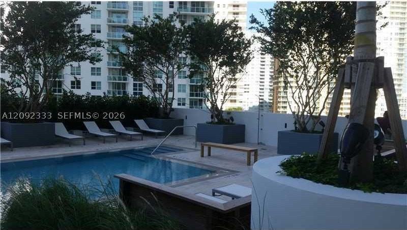 1300 Brickell Bay Dr #2413 - Photo 7 of 19
