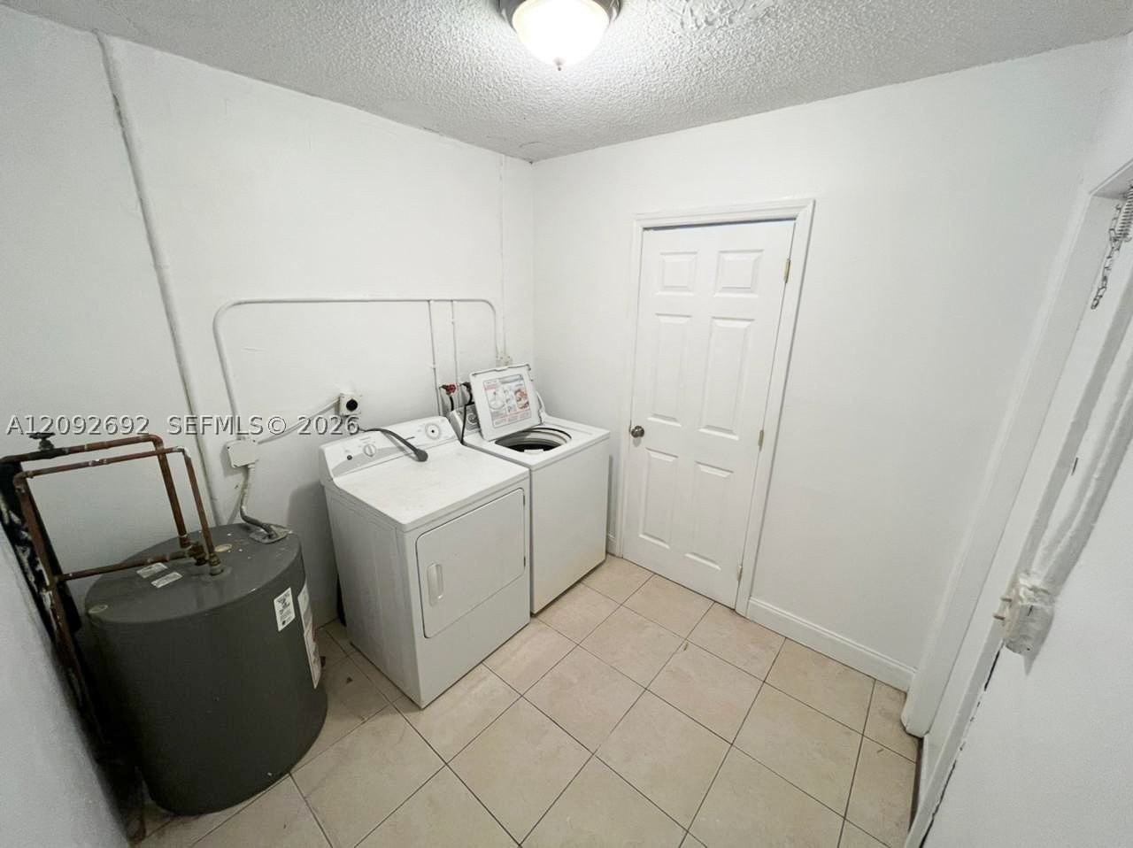 3461 Nw 17th St - Photo 6 of 18