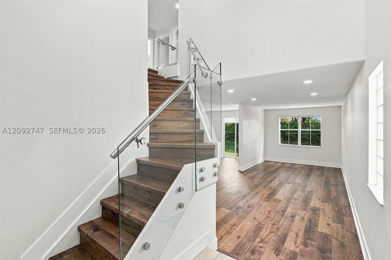 16963 Sw 38th St #16963 - Photo 7 of 49