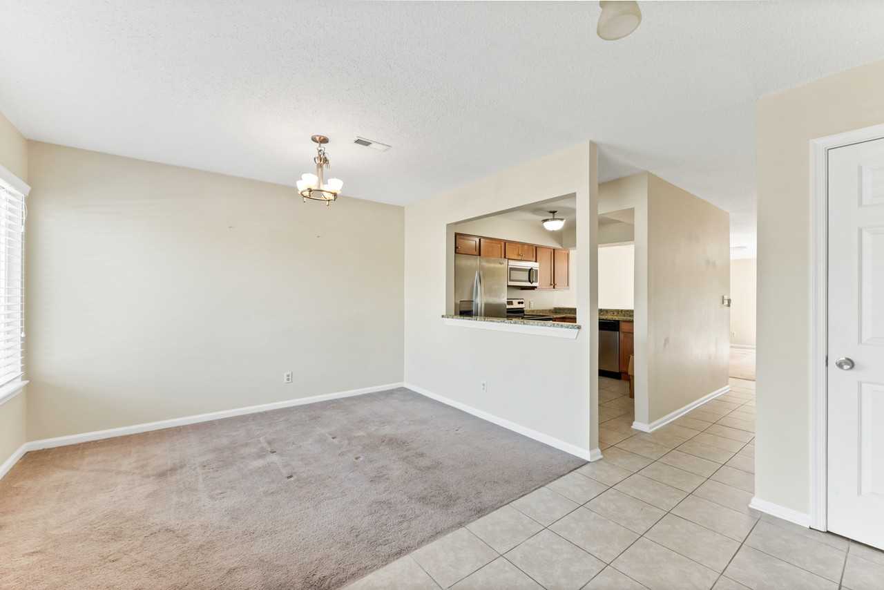 670 Seawatch Cv #1 - Photo 4 of 11