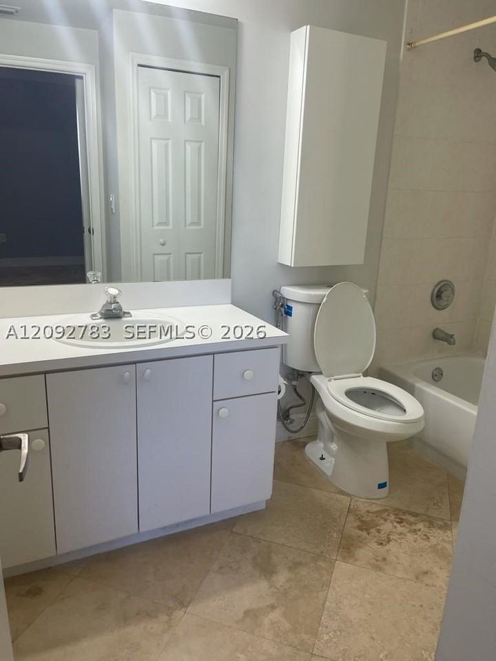 6670 Nw 114th Ave #627 - Photo 7 of 18