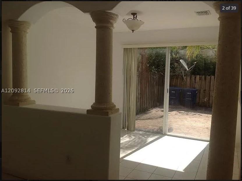6980 Nw 177th St #L101 - Photo 2 of 11
