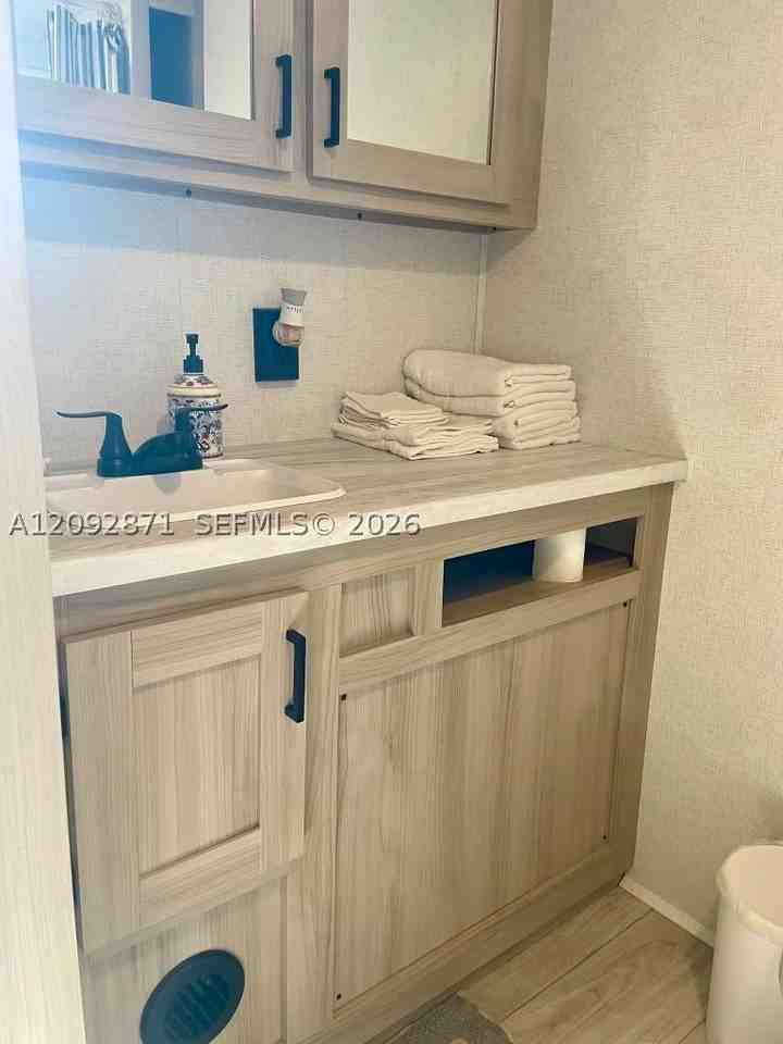 573 Mokena Dr #1 - Photo 5 of 10