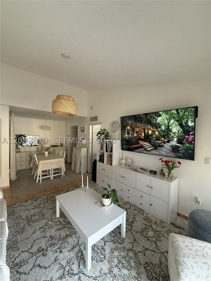 15650 Sw 80th St #F208 - Photo 4 of 11