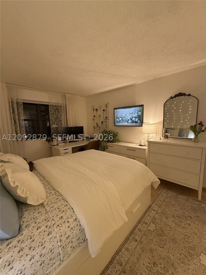 15650 Sw 80th St #F208 - Photo 7 of 11