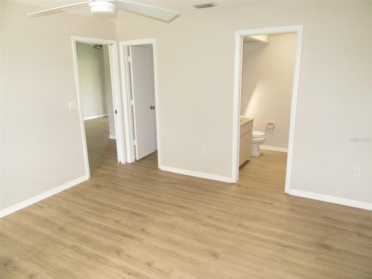 24 Allworthy St - Photo 7 of 15