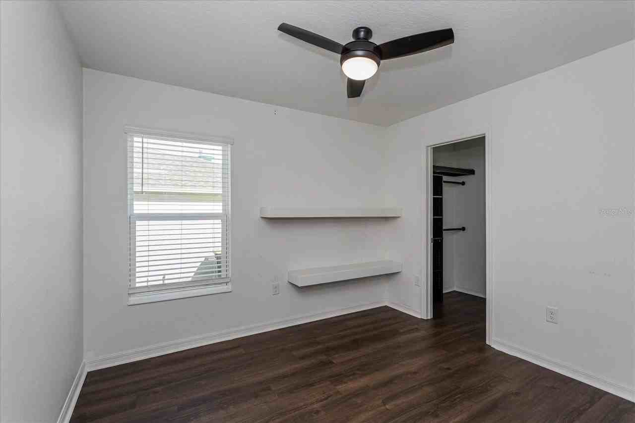 1434 Geranium Dr - Photo 3 of 15