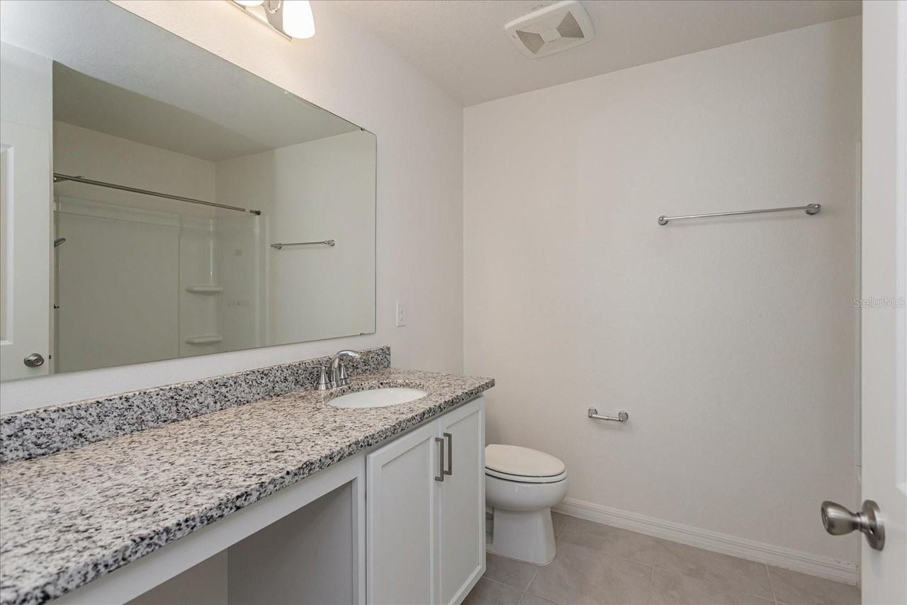 1434 Geranium Dr - Photo 5 of 15