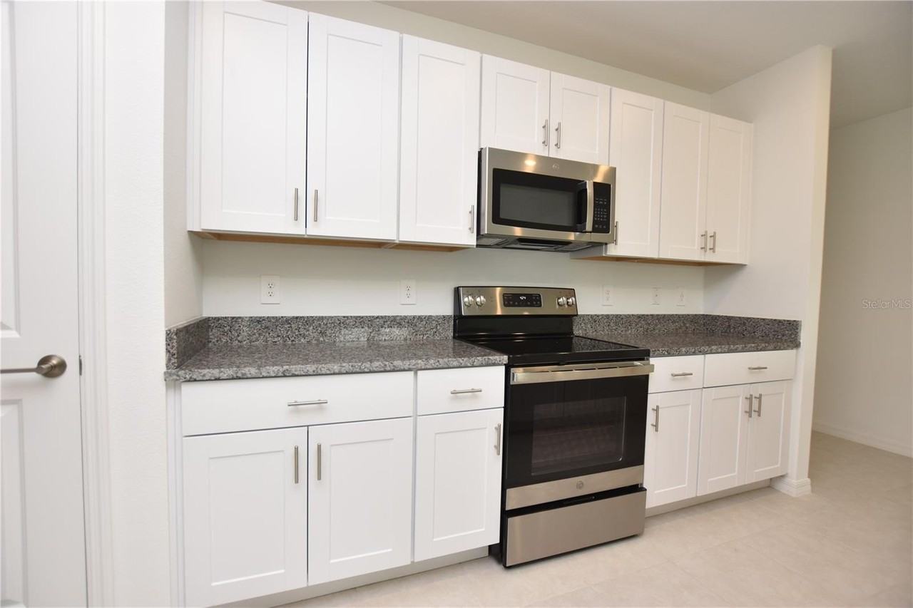 1855 Red Loop - Photo 4 of 50