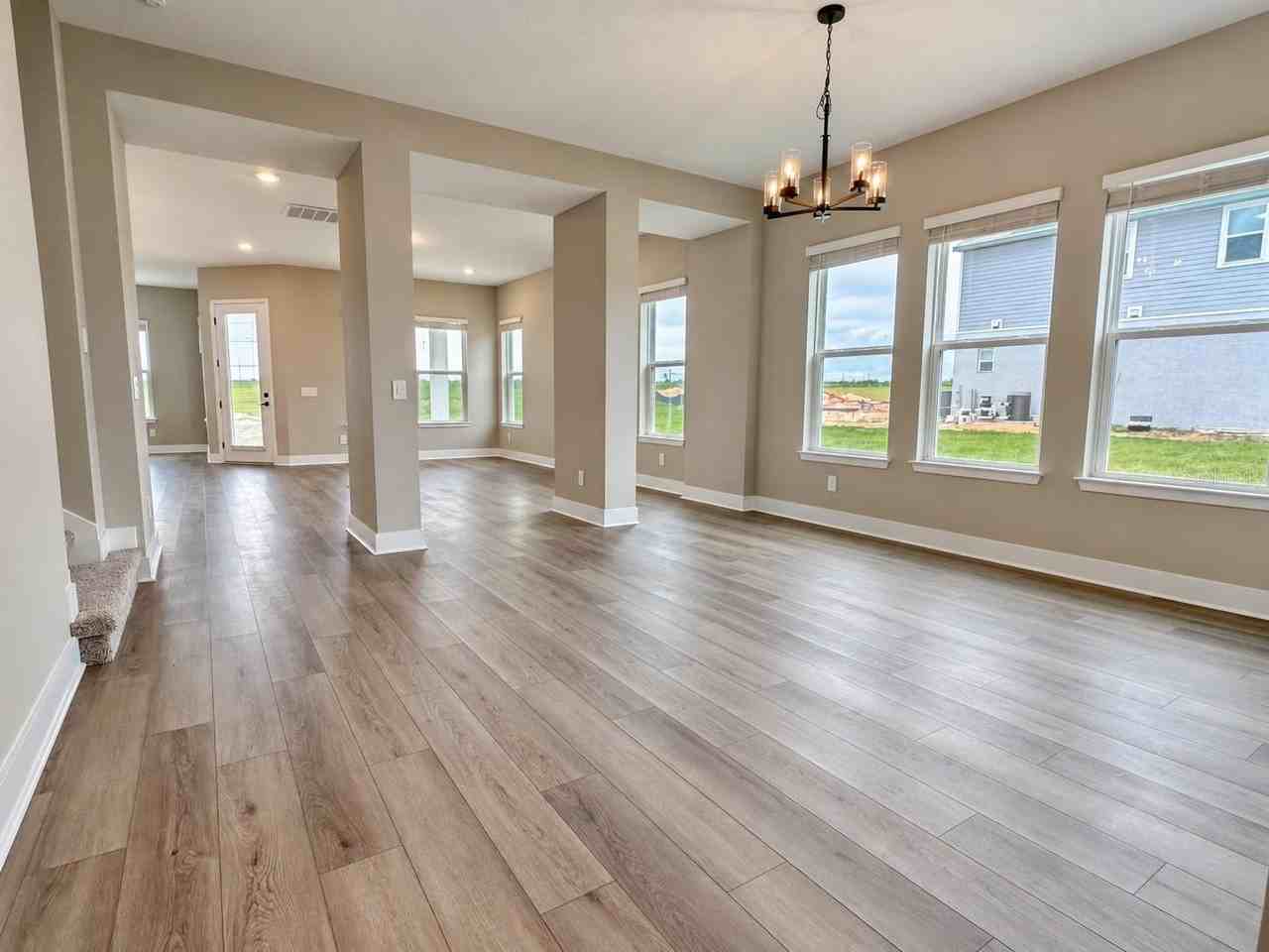 16477 Silver Brook Way - Photo 6 of 31